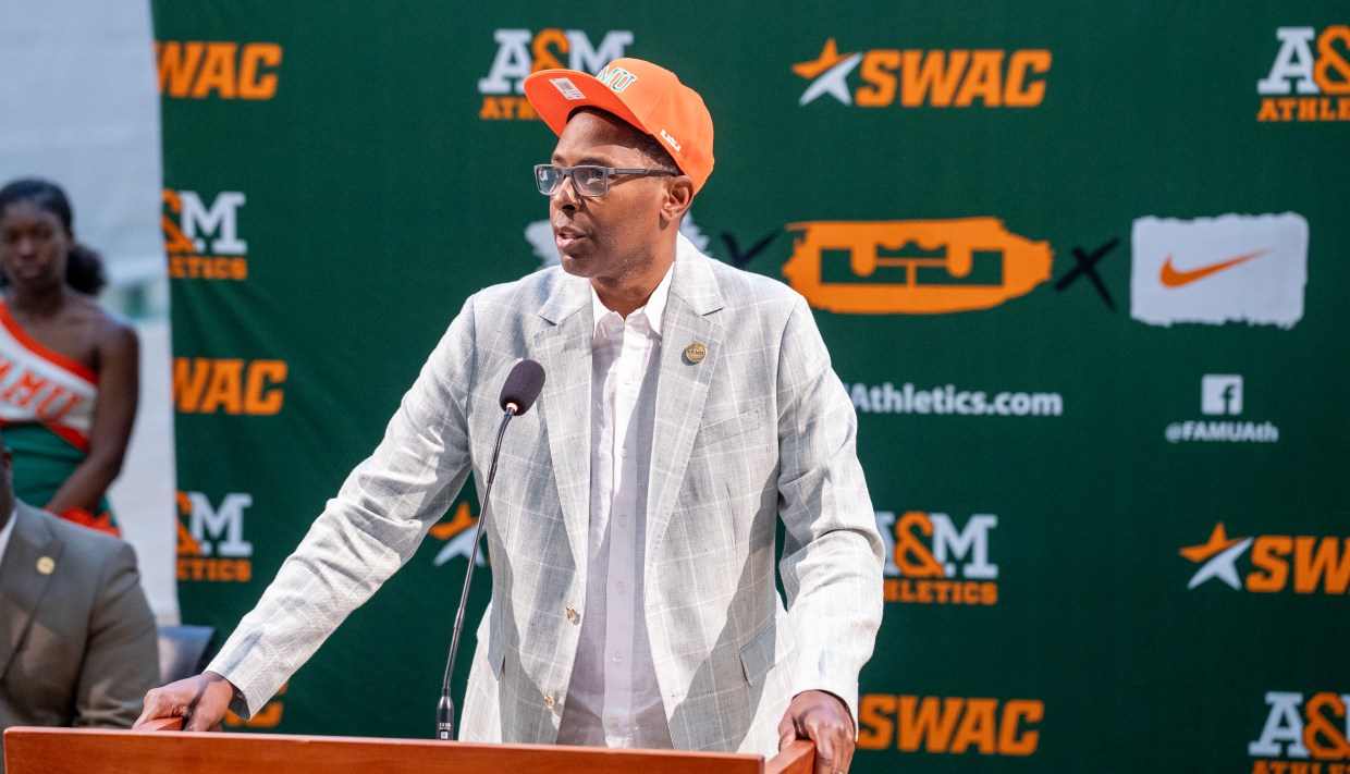 Charlie Ward introduced as FAMu head basketball coach